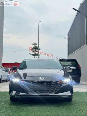 Xe Hyundai Elantra 1.6 AT Đặc biệt 2022