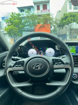 Xe Hyundai Elantra 1.6 AT Đặc biệt 2022