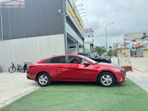 Xe Hyundai Elantra 1.6 AT Tiêu chuẩn 2023