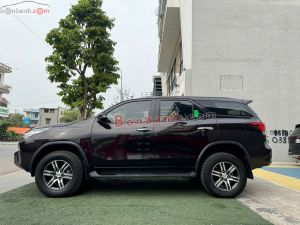 Xe Toyota Fortuner 2.4G 4x2 AT 2019