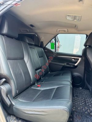 Xe Toyota Fortuner 2.4G 4x2 AT 2020