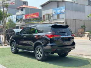 Xe Toyota Fortuner 2.4G 4x2 AT 2020