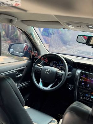 Xe Toyota Fortuner 2.4G 4x2 AT 2020