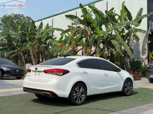 Xe Kia Cerato 1.6 AT 2018