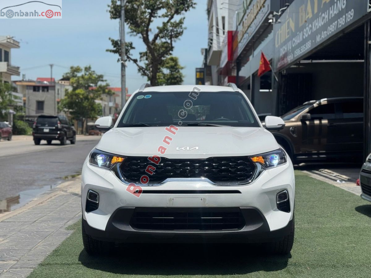 Kia Sonet Deluxe 1.5 AT 2023