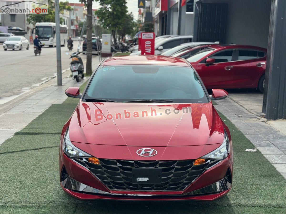 Hyundai Elantra 1.6 AT Đặc biệt 2024