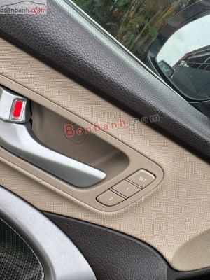 Xe Hyundai SantaFe 2.2L 4WD 2017