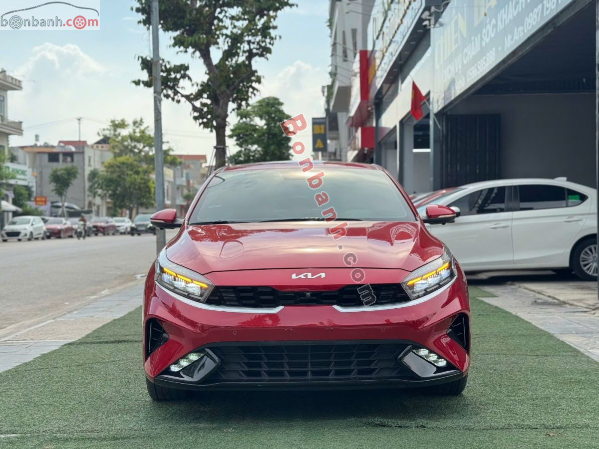 Kia K3 Premium 1.6 AT 2022